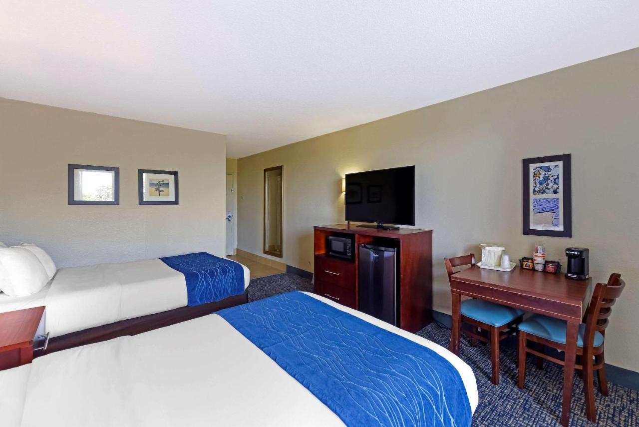 Comfort Inn On The Ocean Kill Devil Hills Exterior photo